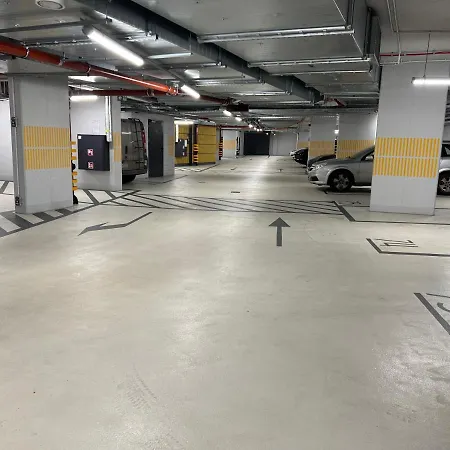 Powisle Deluxe With Parking Varsó